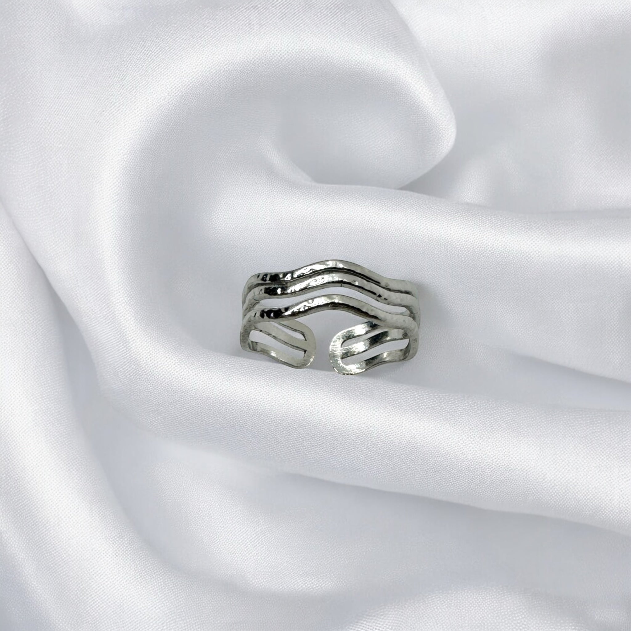 Anello marea silver regolabile Sharifa Crystals